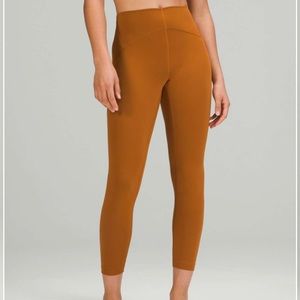 Lululemon Instill High-Rise Tight 25" Size 10